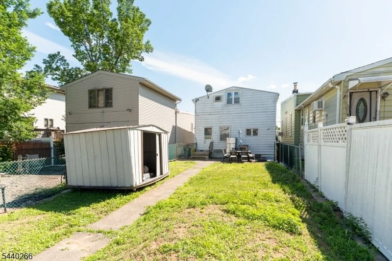 Photo of 411 Sheridan Pl