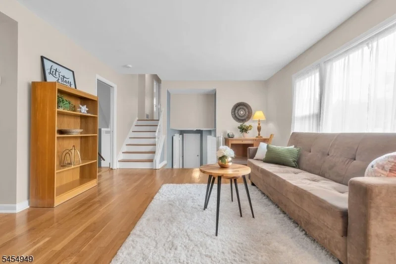 Photo of 12 Brook Pl