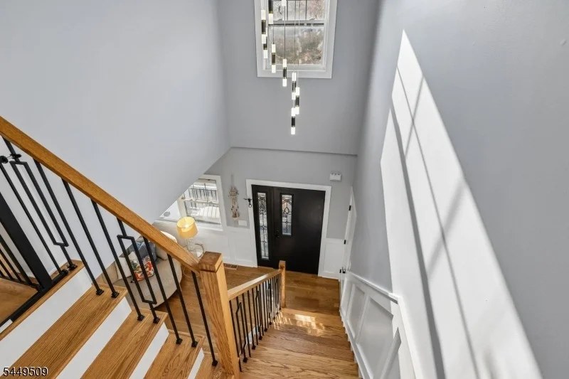 Photo of 6 Ridgedale Ave