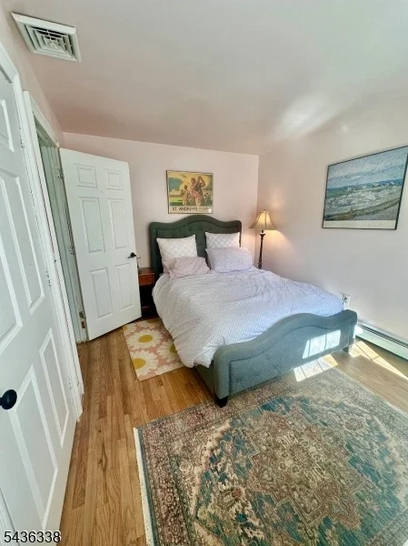 Photo of 4 Laurel Pl