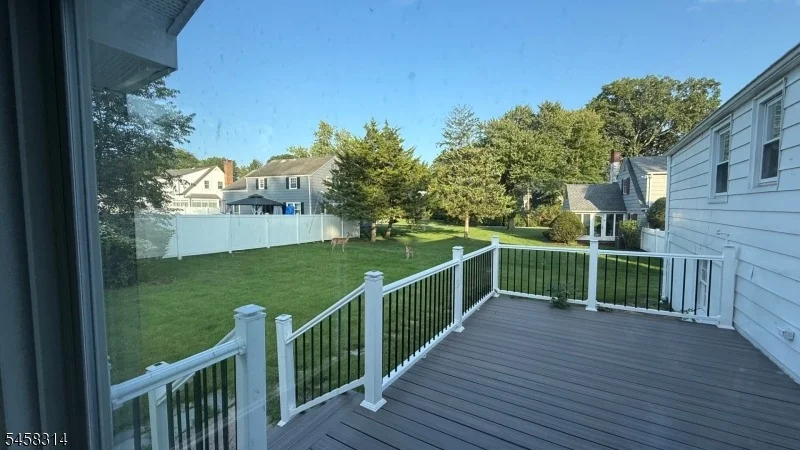 Photo of 88 Meadowbrook Rd