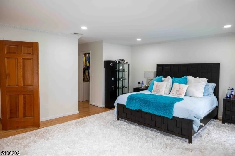 Photo of 23 Deire Dr