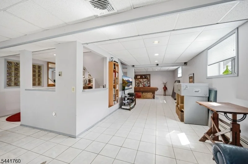 Photo of 18 Tice Rd