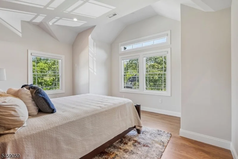 Photo of 231 Mountain Ave