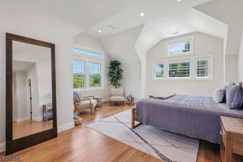 Photo of 231 Mountain Ave