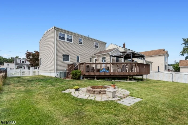 Photo of 18 Jerome Dr