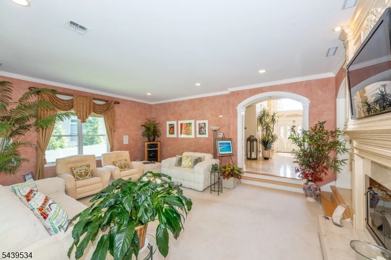 Photo of 9 Ralph Dr
