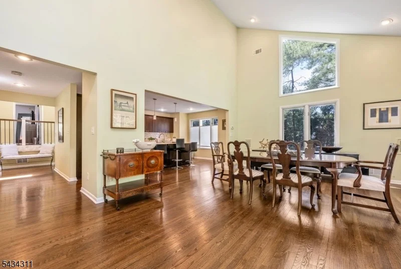 Photo of 27 Moran Rd
