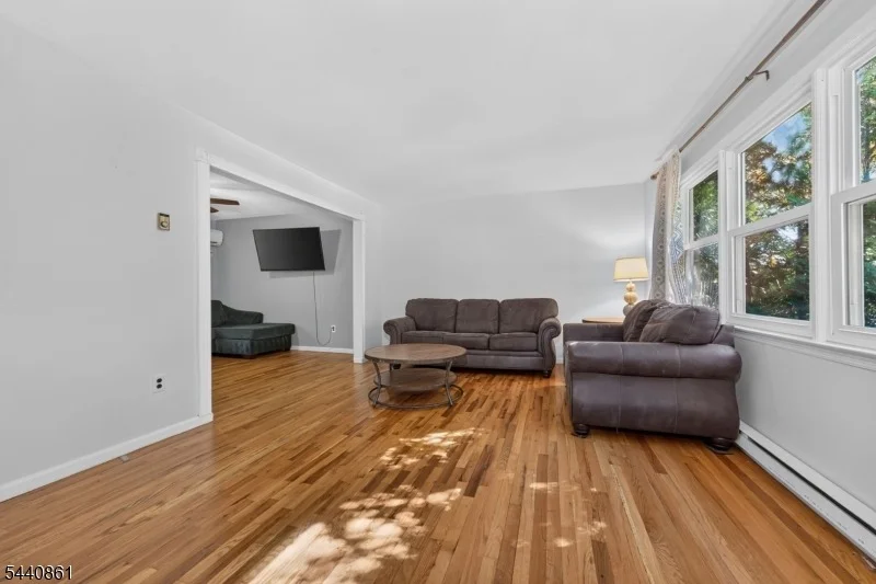 Photo of 501 Hamilton Dr