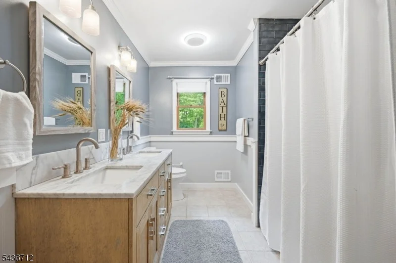 Photo of 13 HIGHVIEW TRAIL