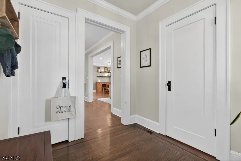 Photo of 54 Van Riper Ave