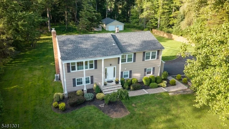 Photo of 3 Debby Ln