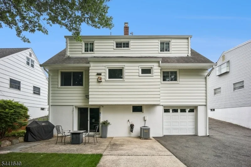 Photo of 23 Andover Pl