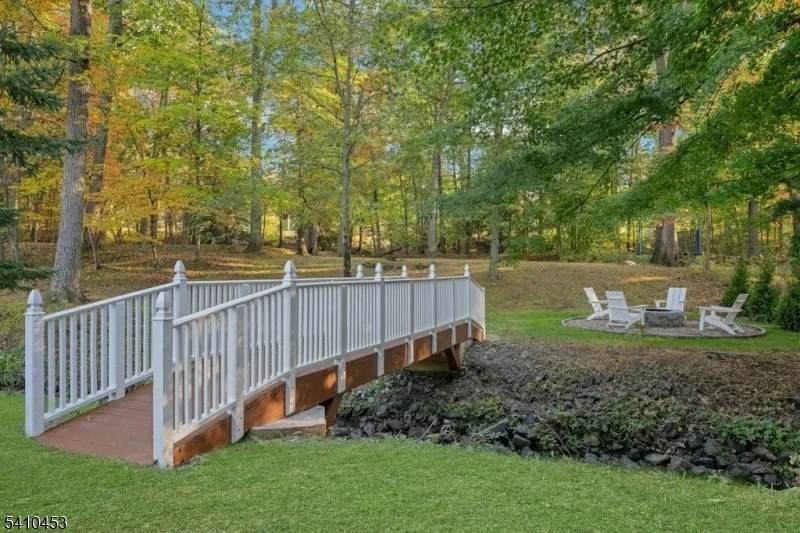 Photo of 83 W End Ave