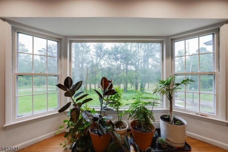 Photo of 638 River Rd
