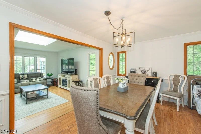 Photo of 42 Scenic Dr