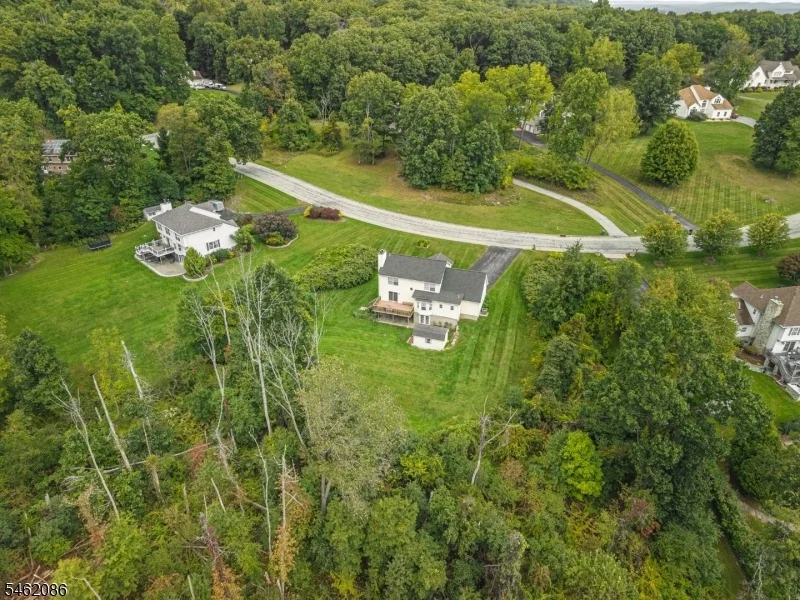 Photo of 17 Bailey Dr