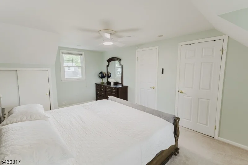 Photo of 382 Martin Rd