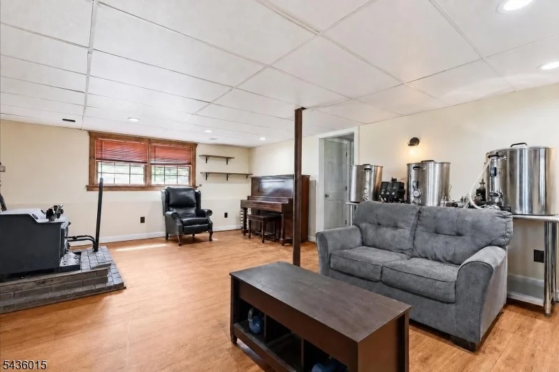 Photo of 12 River Rd