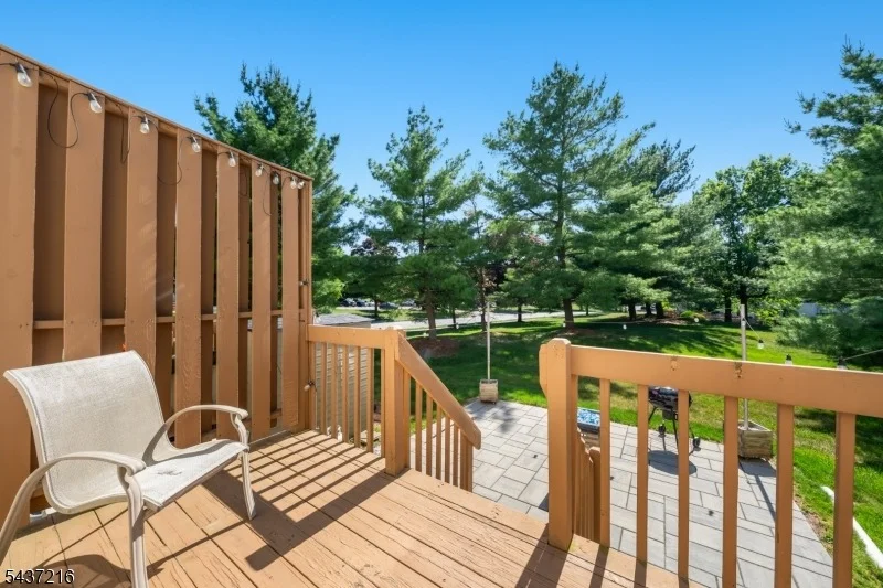 Photo of 902 Wetherburn Ct