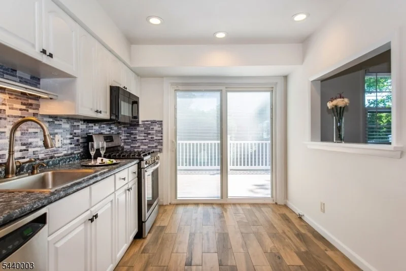 Photo of 8 Kennedy Dr