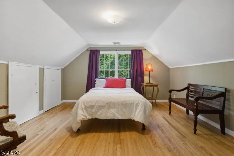 Photo of 139 Long View Terrace