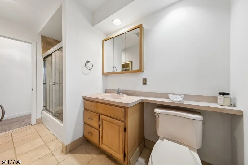 Photo of 2 Caryn Pl