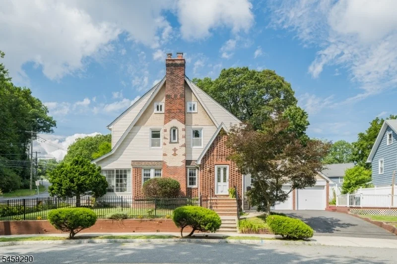 Photo of 47 Fairmount Ter
