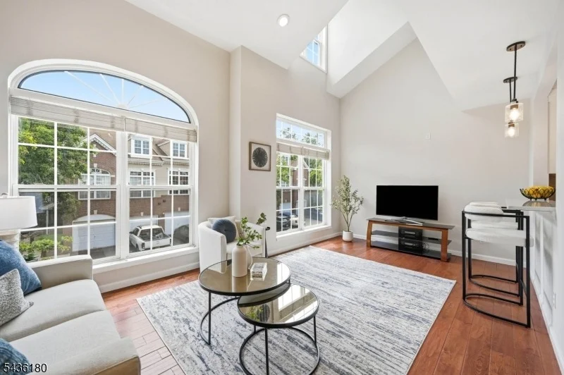 Photo of 281 Riverwalk Way