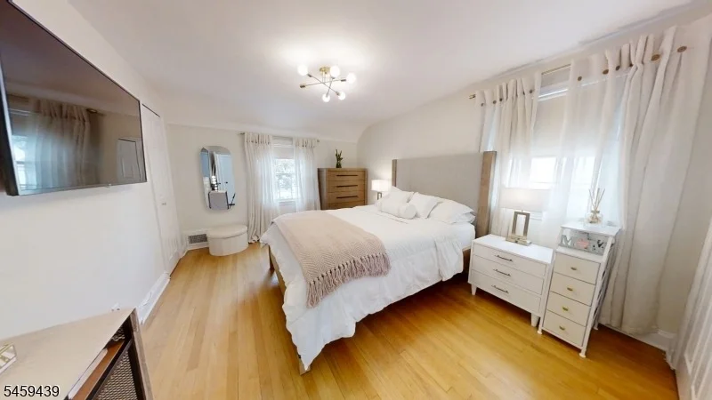 Photo of 1848 Quaker Way