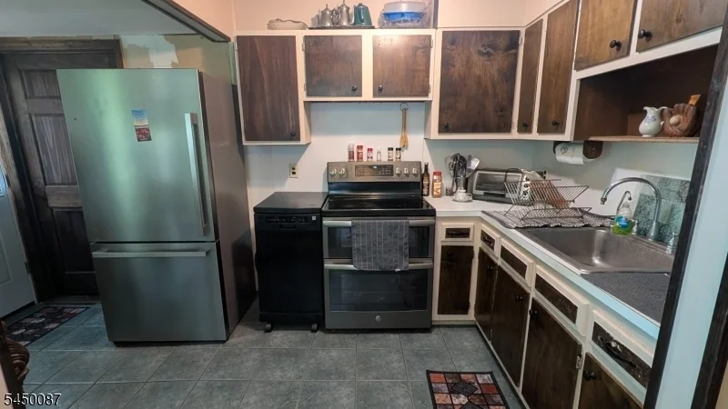 Photo of 31 Hewitt Rd
