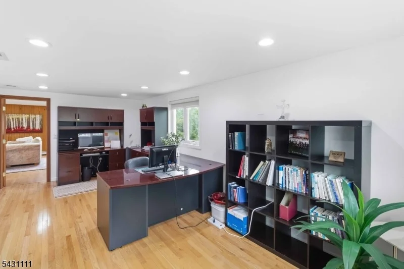 Photo of 7 Keith Pl