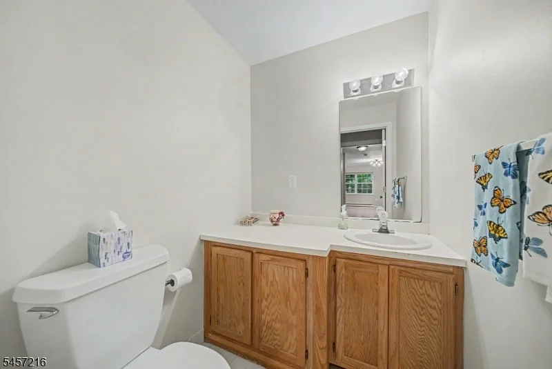 Photo of 42 HICKORY WAY
