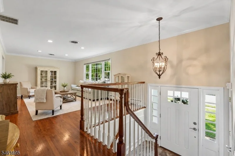 Photo of 302 Woods End Rd