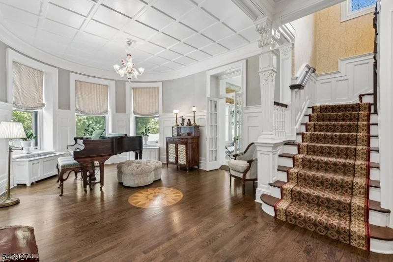 Photo of 230 Springfield Ave
