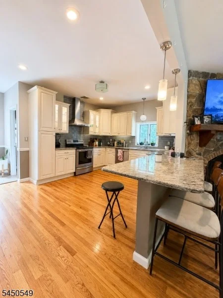 Photo of 33 Harrison Rd