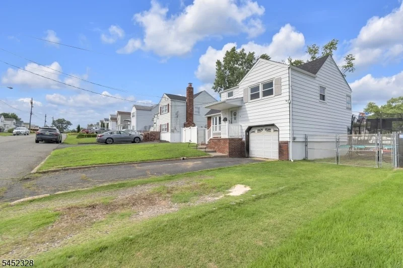 Photo of 4 Carter Pl