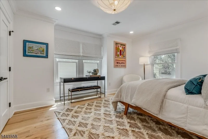 Photo of 27 Montclair Ave