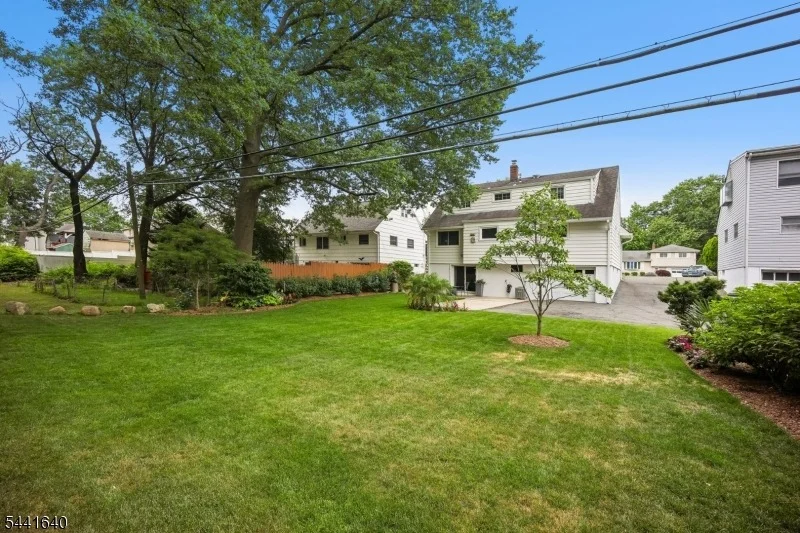 Photo of 23 Andover Pl
