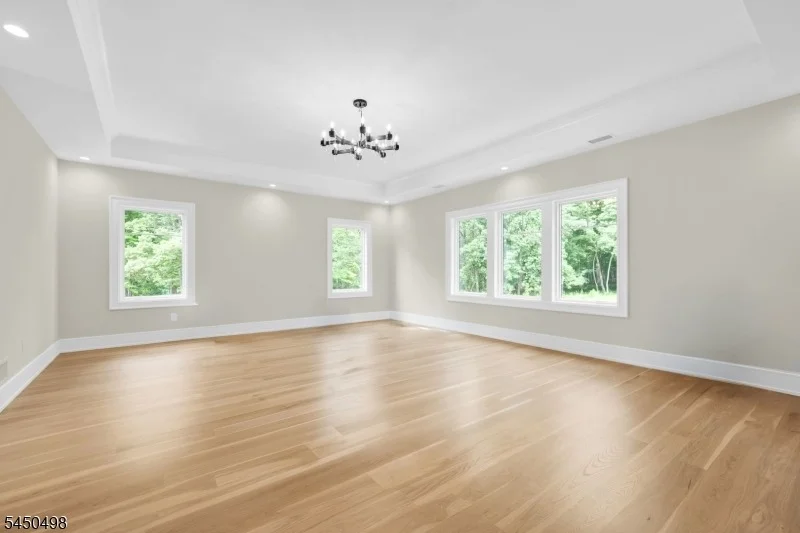 Photo of 237 Mountainside Rd