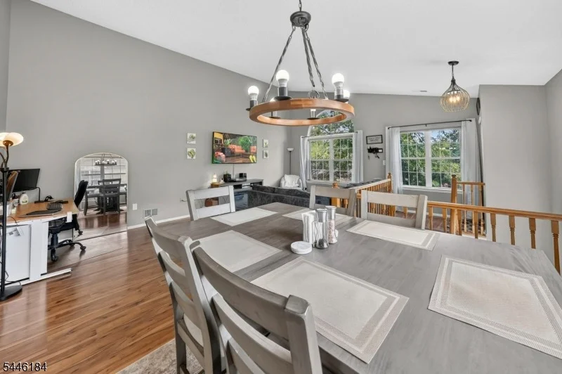 Photo of 161 Gregory Ln