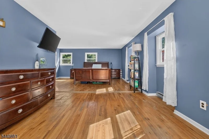 Photo of 501 Hamilton Dr