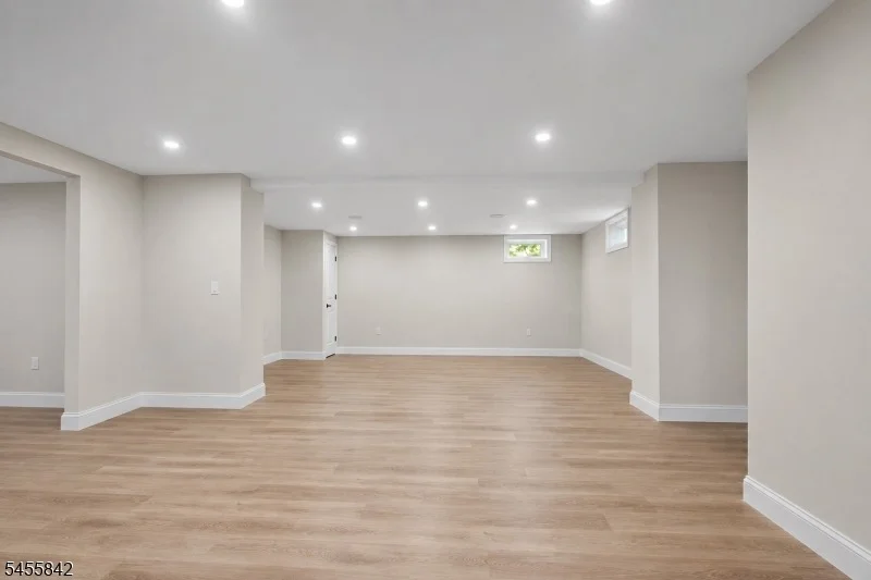 Photo of 41 Lefke Ln