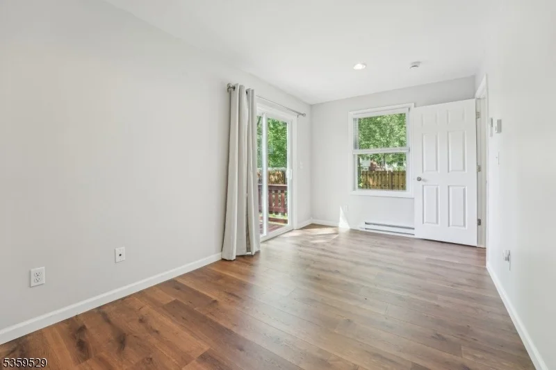 Photo of 57 Riverlawn Dr