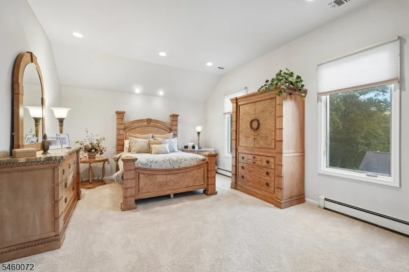 Photo of 16 Apple Ln