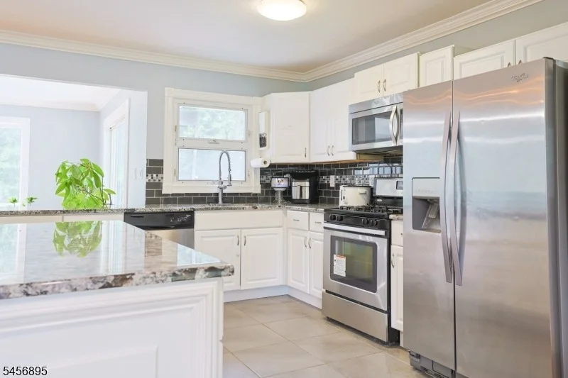 Photo of 17 Corwin St