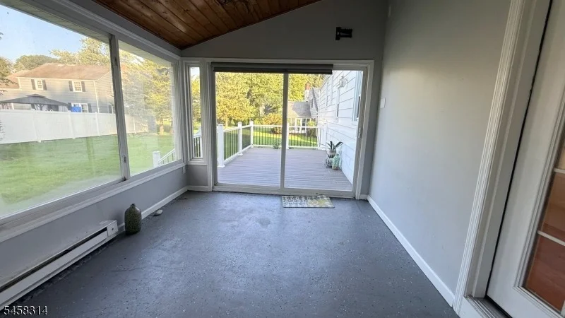 Photo of 88 Meadowbrook Rd