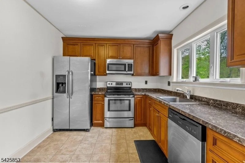 Photo of 133 Central Ave
