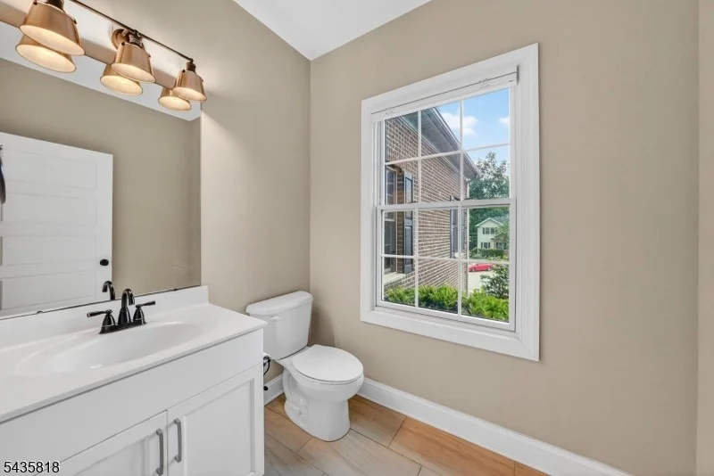 Photo of 74 Haggerty Dr