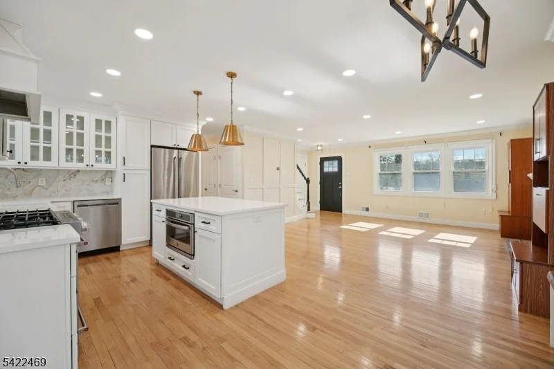 Photo of 59 Oakwood Dr